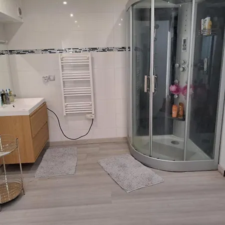 Holiday home La Pomme D'or Maison 8 Personnes Sainte-Opportune-la-Mare