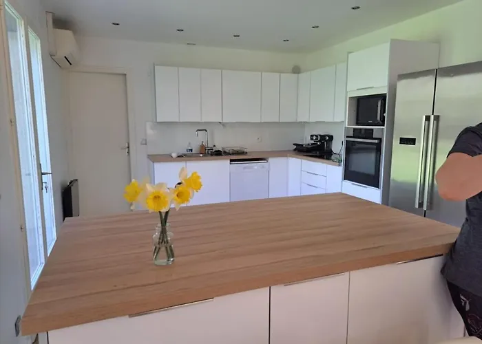 Holiday home La Pomme D'or Maison 8 Personnes