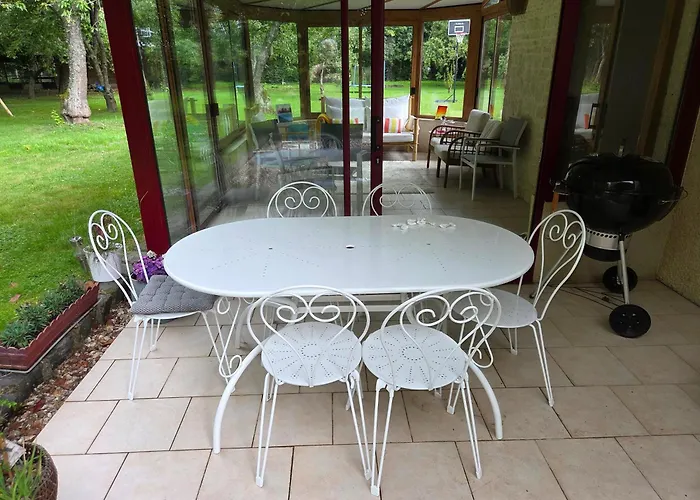 Holiday home La Pomme D'or Maison 8 Personnes Sainte-Opportune-la-Mare